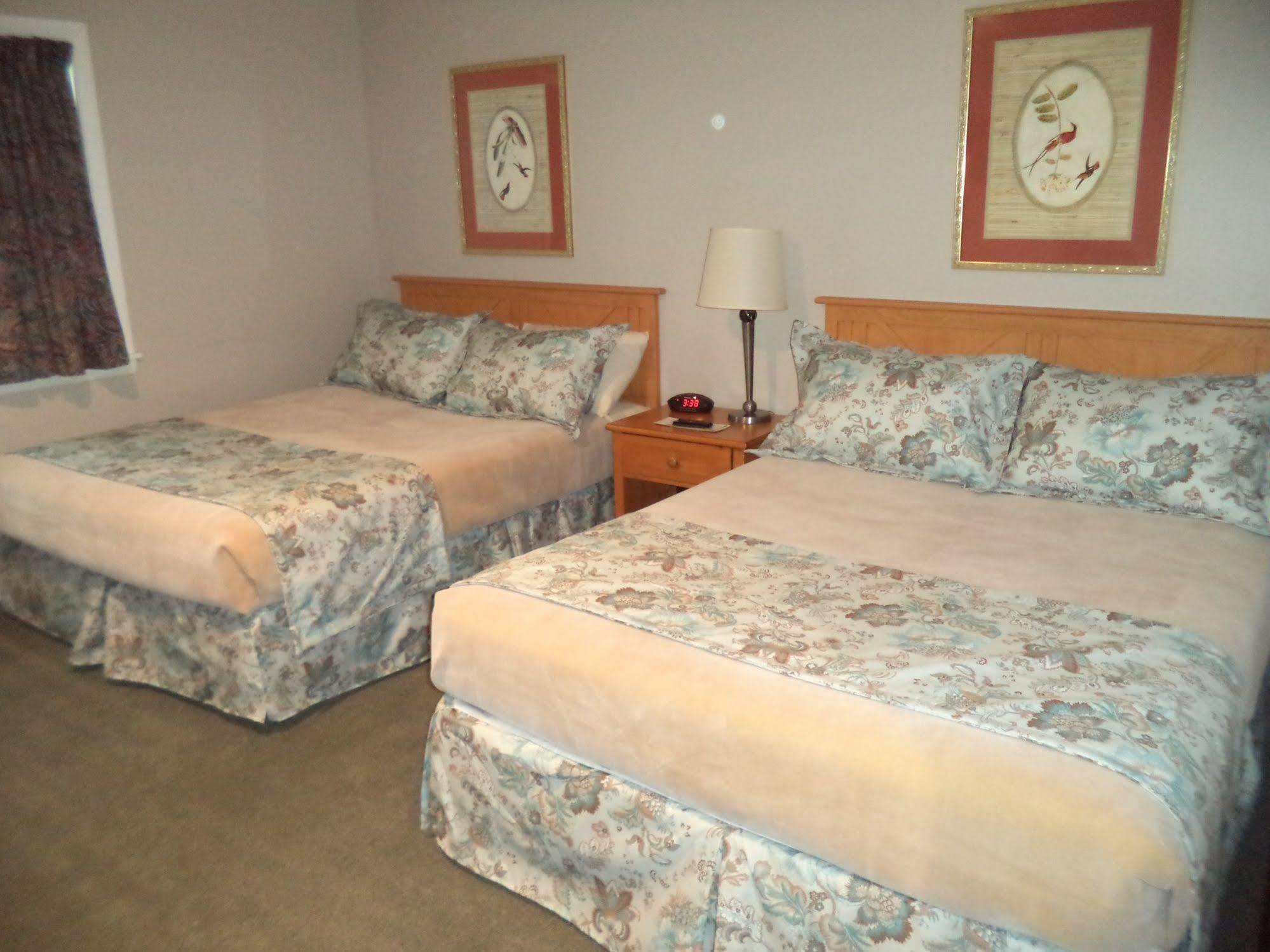 Colonial Valley Motel Farmington Ngoại thất bức ảnh